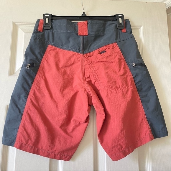 Kuhl Mutiny River Shorts Swimming Outdoors Red Gray Size 28 - Picture 3 of 14